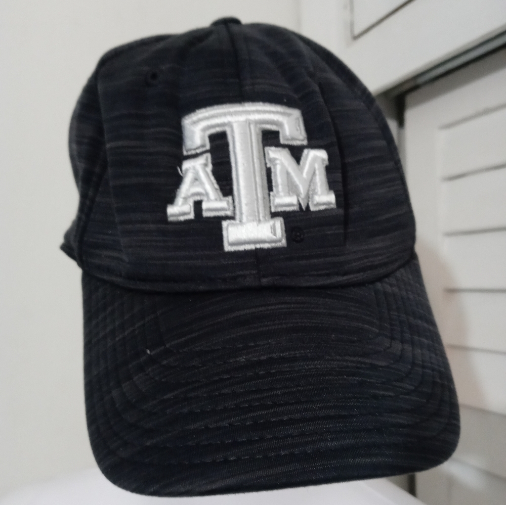 Adidas Texas A&M University Aggies 3D Embroidered stretch Navy Blue Cap L/XL